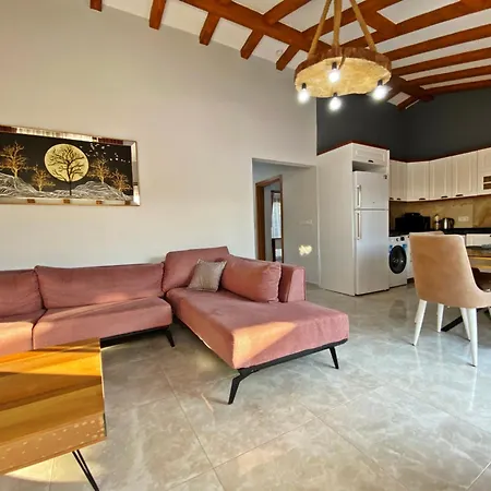 Likya Akik 2+1 Villa, Oezel Havuzlu Villa *