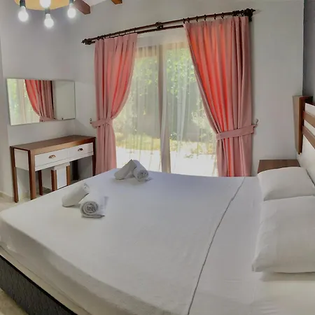 Likya Akik 2+1 Villa, Oezel Havuzlu فيلة *
